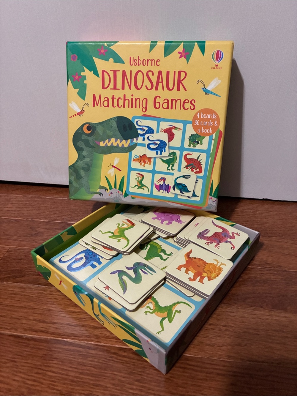 Usborne - Dinosaur Matching Games